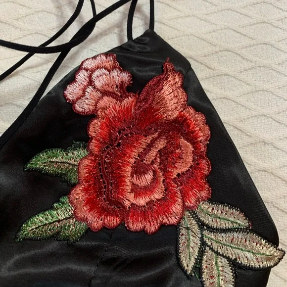 Bralette - Picture 2 of 5